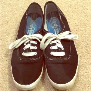 KEDS Black Women’s Shoes:Size 6.5! Great condition